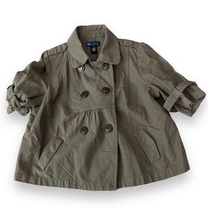 Relatively cropped jacket